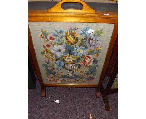 TAPESTRY FIRE SCREEN EST [£5- £10] 