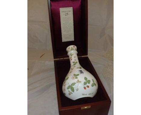 FINDLATERS ROYAL PRESTIGE 25 YR OLD WEDGWOOD CERAMIC DECANTER EST [ £40- £60]