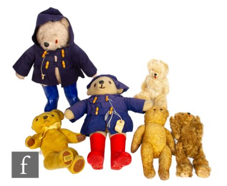 A collection of assorted teddy bears, to include a Gabrielle Paddington Bear, another Paddington Bear, a Merrythought bear an