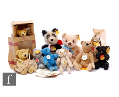 A collection of Steiff miniature bears, to include Club bears 1998, 2008 etc. (10)  PLEASE VIEW CONDITION REPORT 