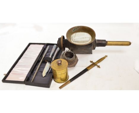 A mixed lot of collectors' items including a carriage lamp, a tobacco jar, a carving set, etc.