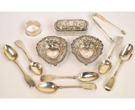 A set of six George IV hallmarked fiddle pattern teaspoons, London 1829, a pair of Edward VII hallmarked silver pierced pin d