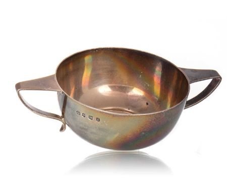 GEORGE V SILVER BOWL, WILLIAM HUTTON & SONS, SHEFFIELD 1924 with twin shaped handles, engraved armorial of a turret, motto I 