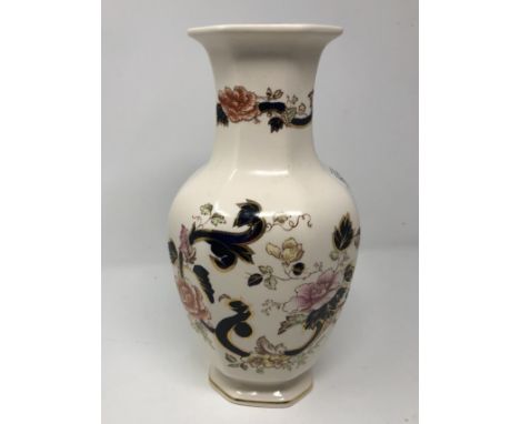 A Masons Mandalay ceramic vase.