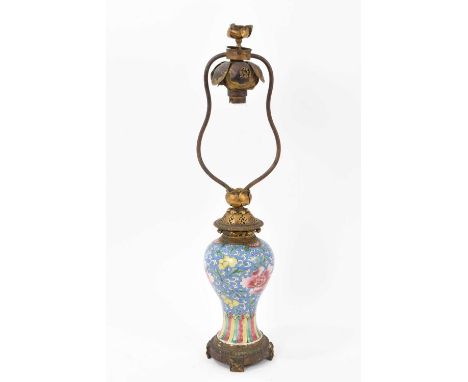 18th/19th century Chinese porcelain vase, polychrome painted with flowers, mounted in ormolu as a table lamp, 49cm total heig