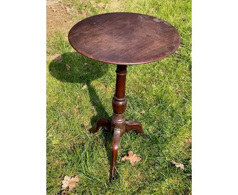 George III wine table, of good colour, with circular top on gunbarrel column and tripod base, restorations, 44cm diameter x 6