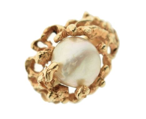 Trifari - Yellow metal (14K) and single pearl set ring, the setting simulating branch coral, size K½ approx, 8.5g gross appro