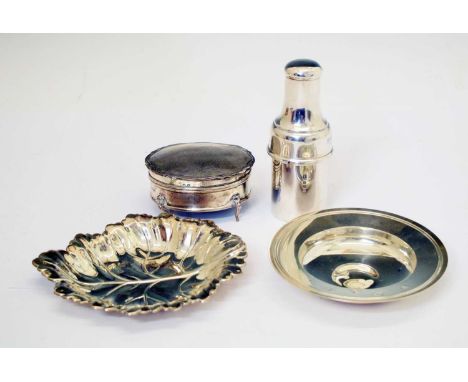 Elizabeth II silver leaf dish, Birmingham 1970, an Elizabeth II silver Armada dish, London 1966, a George VI silver trinket b