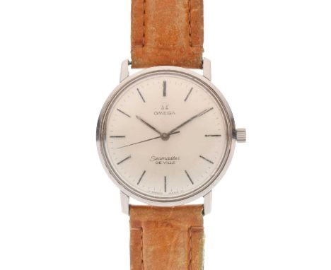 Omega - Gentleman's Seamaster De Ville stainless steel cased wristwatch, the silvered dial with baton hour markers, signed cr