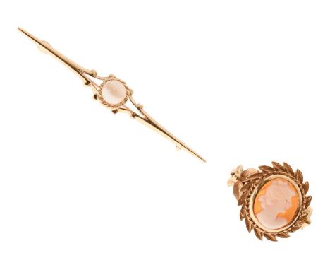 9ct gold shell cameo ring, size N approx, and a 9ct gold bar brooch set a single cultured pearl, 5cm wide approx, total weigh