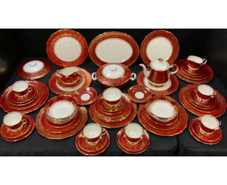 An Extensive Elizabethan Sovereign pattern dinner, tea and table service inc tureen and cover, oval meat platter, ten side pl