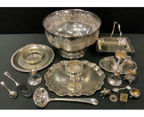 Silver &amp; Silverplate - a large Viners of Sheffield silver plated punch bowl, chased floral decoration, 38cm diameter, ass