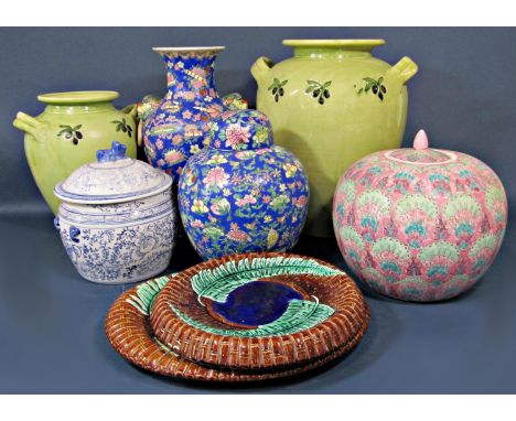 A collection of ceramics to include an oriental vase of high waisted form with dog of fo ring handles, three ginger jars with