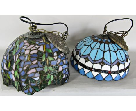 Two Tiffany style lead effect glass ceiling light shades with brass effect fittings. 2 