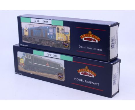 Bachmann: A pair of boxed Bachmann, OO Gauge diesel locomotives, to comprise: Class 20 Diesel D8134 BR Green with Indicator B