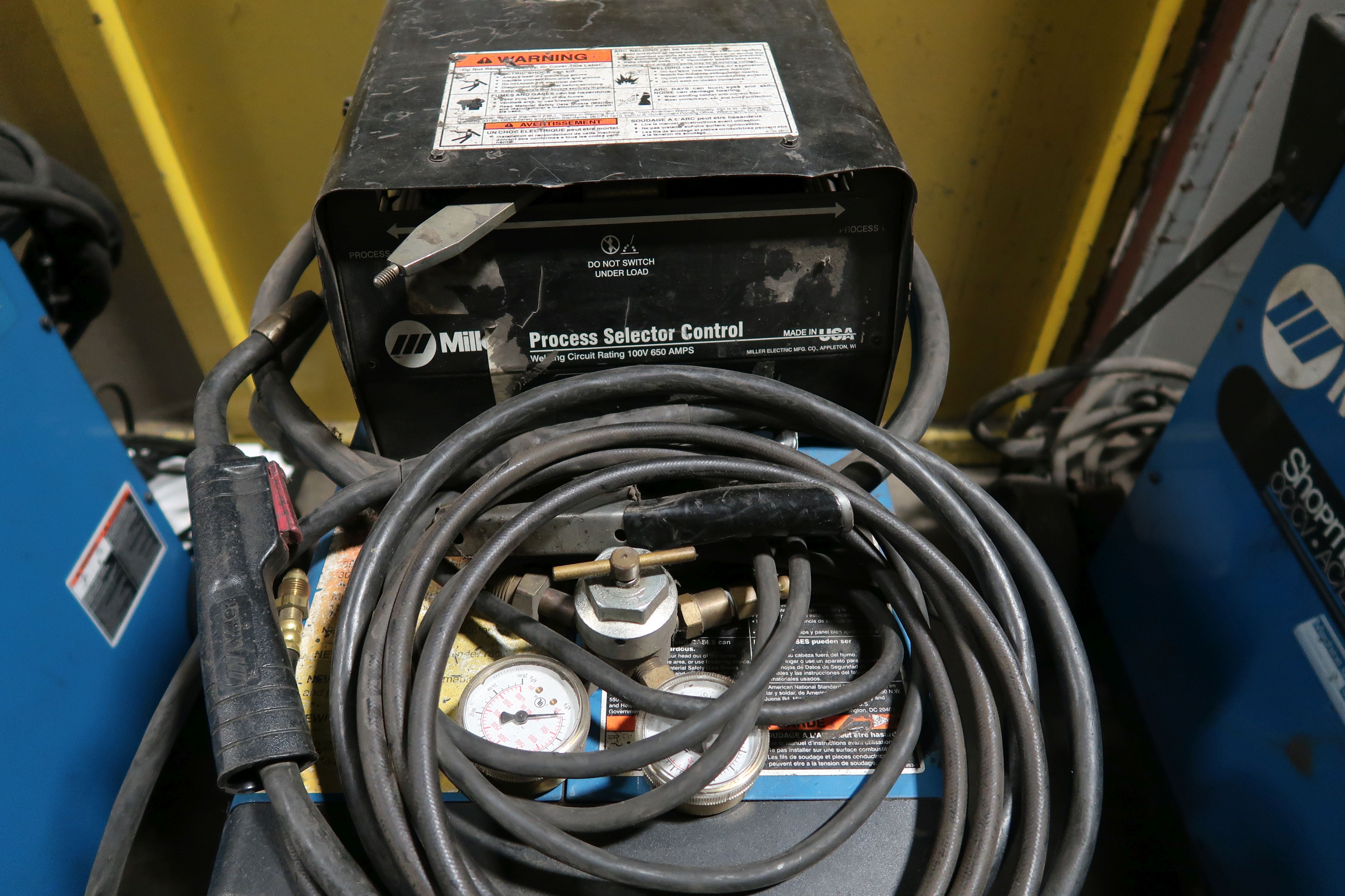 150 AMP MILLER DVI2 MIG WELDER WITH MILLER PROCESS SELECTOR CONTROL