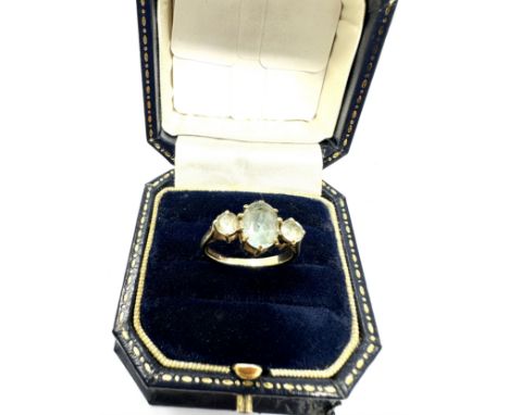 9ct gold vintage topaz ring (2.4g) 