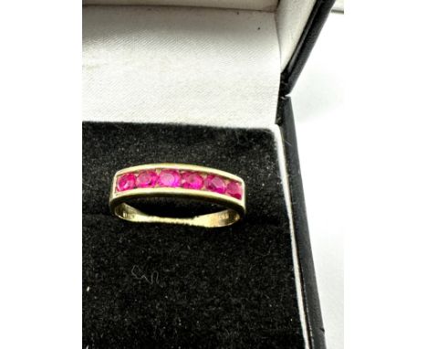 14ct gold ruby ring (2.4g) 