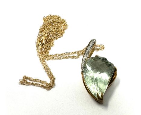 9ct gold vintage mint green quartz and diamond set pendant necklace (3g) 