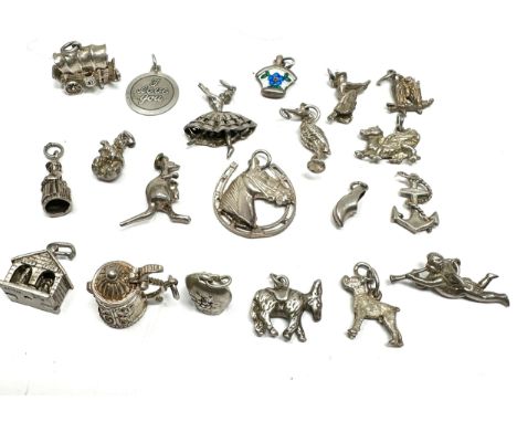 20 vintage silver charms weight 54g 