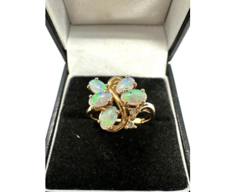 14ct gold opal &amp; diamond  ring (3.5g) 