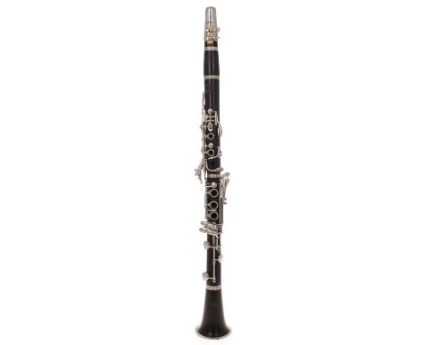 Old clarinet stamped Console, distributed by Selmer, London, ser. no. 0962, case 