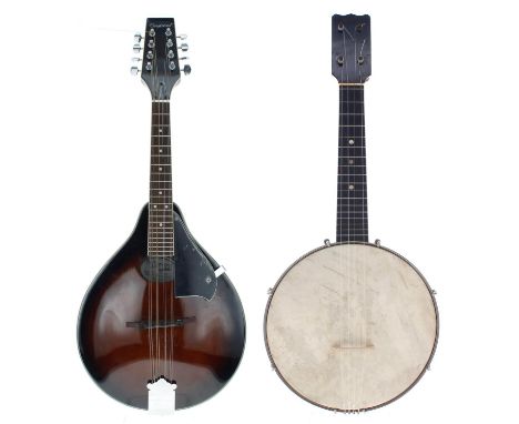 Contemporary Tanglewood Union Series mandolin labelled Model no. TWMO VSG, ser. no. WE130100267, with pear shaped body, case;