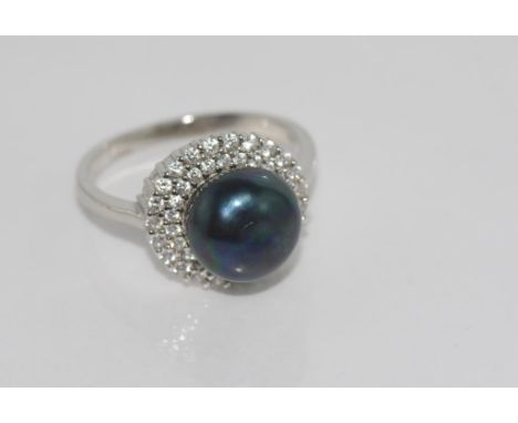 Silver ring with Tahitian style pearl size: Q/8