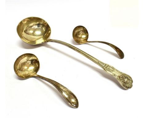 A VICTORIAN SILVER KINGS PATTERN SOUP LADLE mark of Francis Higgins, London 1880, 320g (10 ¼ oz); together with a pointed old