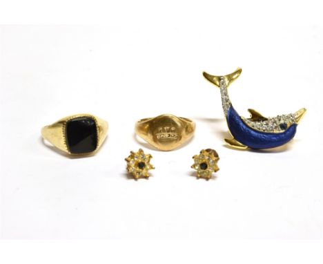 TWO 9CT GOLD SIGNET RINGS AND OTHER ITEMS comprising an oval signet ring, engraved with a Naval crest, Birmingham 1927(?) mar