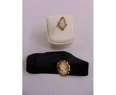 9ct yellow gold and topaz ring and a 9ct yellow gold cameo choker