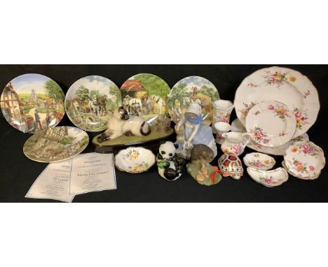 A Royal Crown Derby paperweight, Tortoise, gold stopper; Royal Crown Derby Posie pattern plates, vases, trinket dishes, etc; 