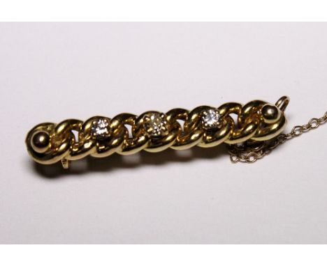 GOLD TIE PIN. Diamond and gold tie pin, tests as 15 ct, 3,1g