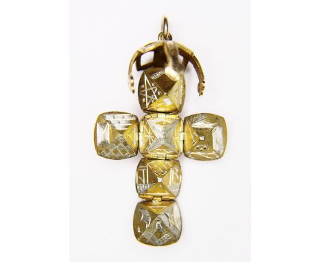 MASONIC BALL CROSS. Gold on silver Masonic ball cross  CONDITION REPORT: The closed ball is D: 18 mm, open L: 2 cm
The item i