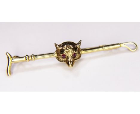 GOLD TIE PIN. 9 ct gold fox head tie pin