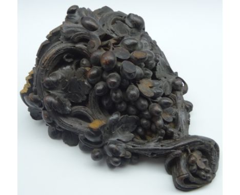 Victorian oak wall bracket carved with vine leaves and grapes 33 x 27cms Condition Report &amp; Further Details Some Losses