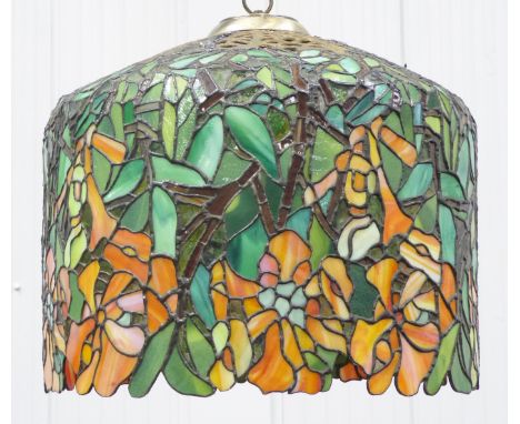 Large Tiffany style lamp shade, green and orange floral design, fitted with ceiling hanging bracket, D48cm, H40cm Condition R