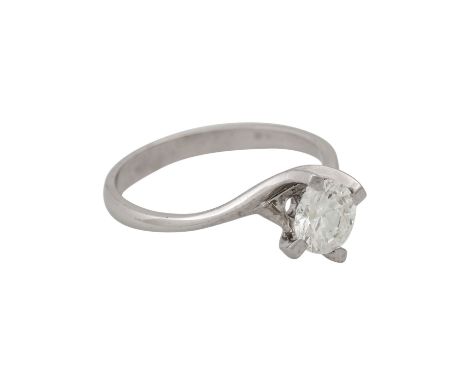   Solitärring mit Brillant von ca. 0,8 ct,   ca. LGW (I-J)/P1, WG 18K, 3,2 g, RW: 55, 2. H. 20. Jh., leichte Tragespuren.    