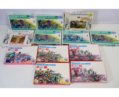 Esci - Accurate Figures - A squadron of 12 boxed 1:72 scale plastic soldiers. Lot includes Esci #48 Russian Soldiers; Esci #5