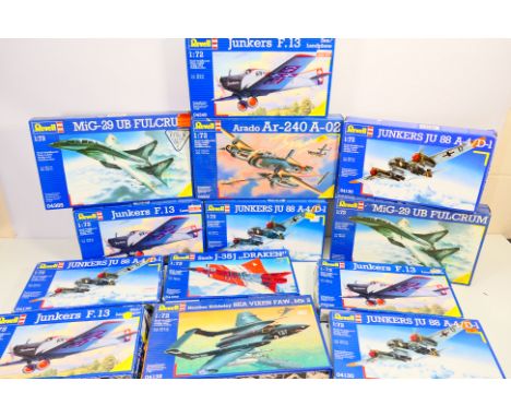 Revell - 13 boxed 1:72 scale plastic model aircraft kits from Revell. Lot includes Revell #04130  Junkers Ju88 A-4/D-1; #0424