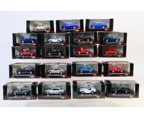 High Speed - A boxed group of 19 boxed diecast 1:64 scale model cars. Lot includes 1972 Alfa Romeo Spider 1300 Junior, 2003 D