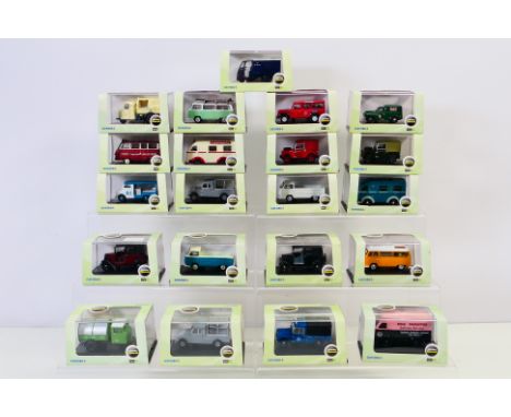 Oxford Diecast - 21 boxed Oxford Diecast model vehicles in 1:76 scale. Lot includes Oxford Diecast #76LAN1109001 Land Rover S