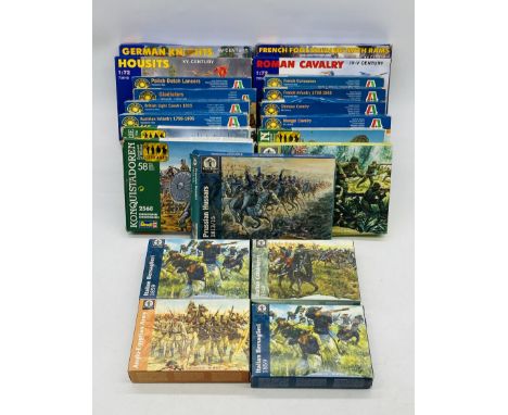 A collection of various boxed plastic military model kits including Waterloo, Mini Art, Revell, Italeri etc (1:72 Scale)