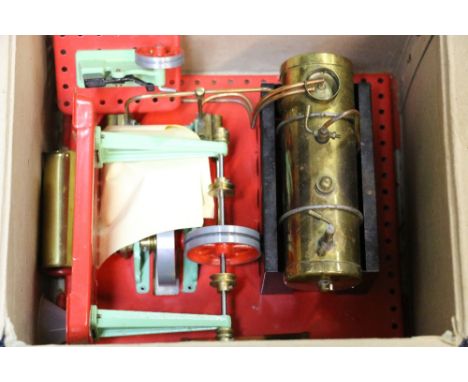 Mamod SE3 twin cylinder superheated steam engine, boxed and two pulleys.