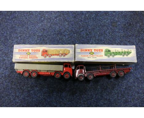 Dinky Supertoys 901 foden diesel eight wheel wagon, 2nd type cab and 905 foden flat trunk with chains 2nd type cab maroon wit