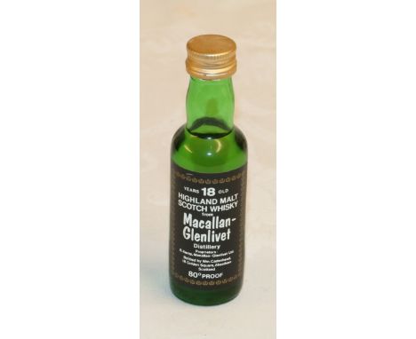 MACALLAN GLENLIVET eighteen year old Highland malt Scotch whisky miniature, bottled by William Cadenhead 5cl 80 proof.