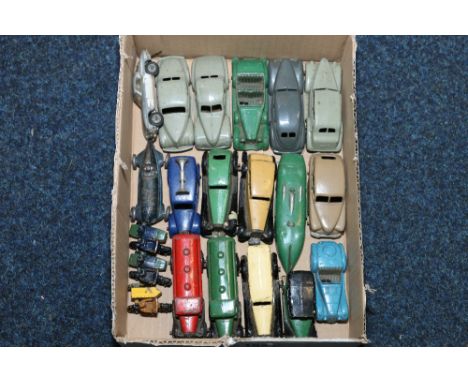 Dinky Toys from 1940's and later numbered series cars including Oldsmobile, Vanguard, Lincoln Zephyr, Chrysler Lagonda, Stude