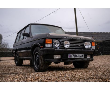 On offer from the Drayton Collection of rare and unusual Range Rovers. To be offered with No Reserve. Black Vogue SE. 3.9 V8B