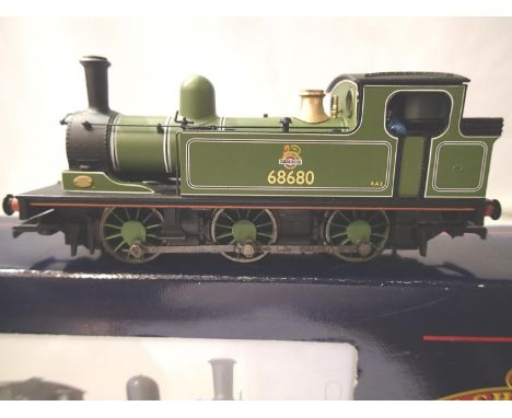 Bachmann 31-055 class J72 tank, 68680 Green Early Crest, very good condition, no coupling hooks, box with wear. P&amp;P Group