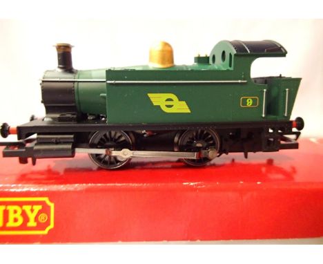 Hornby R2130 industrial tank locomotive, no 9, Coras Iompair Eireann, excellent condition, box with wear. P&amp;P Group 1 (£1